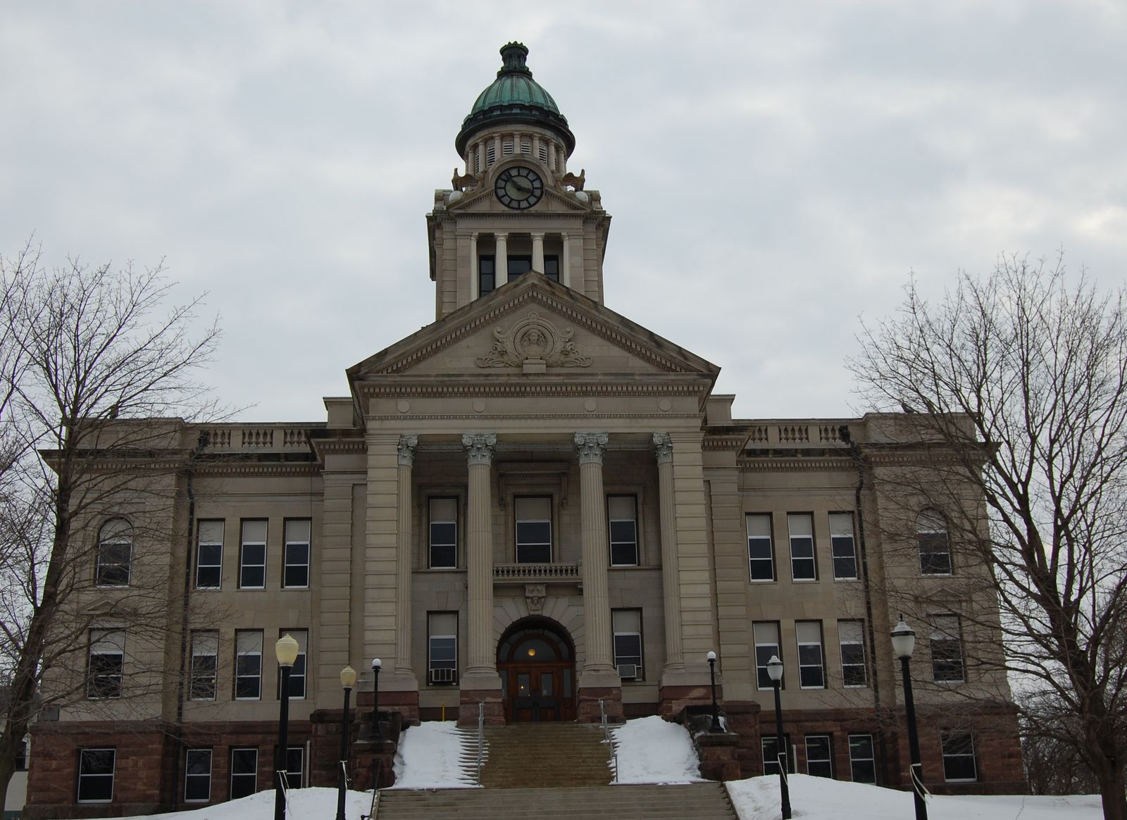 Castalia, IA Data USA