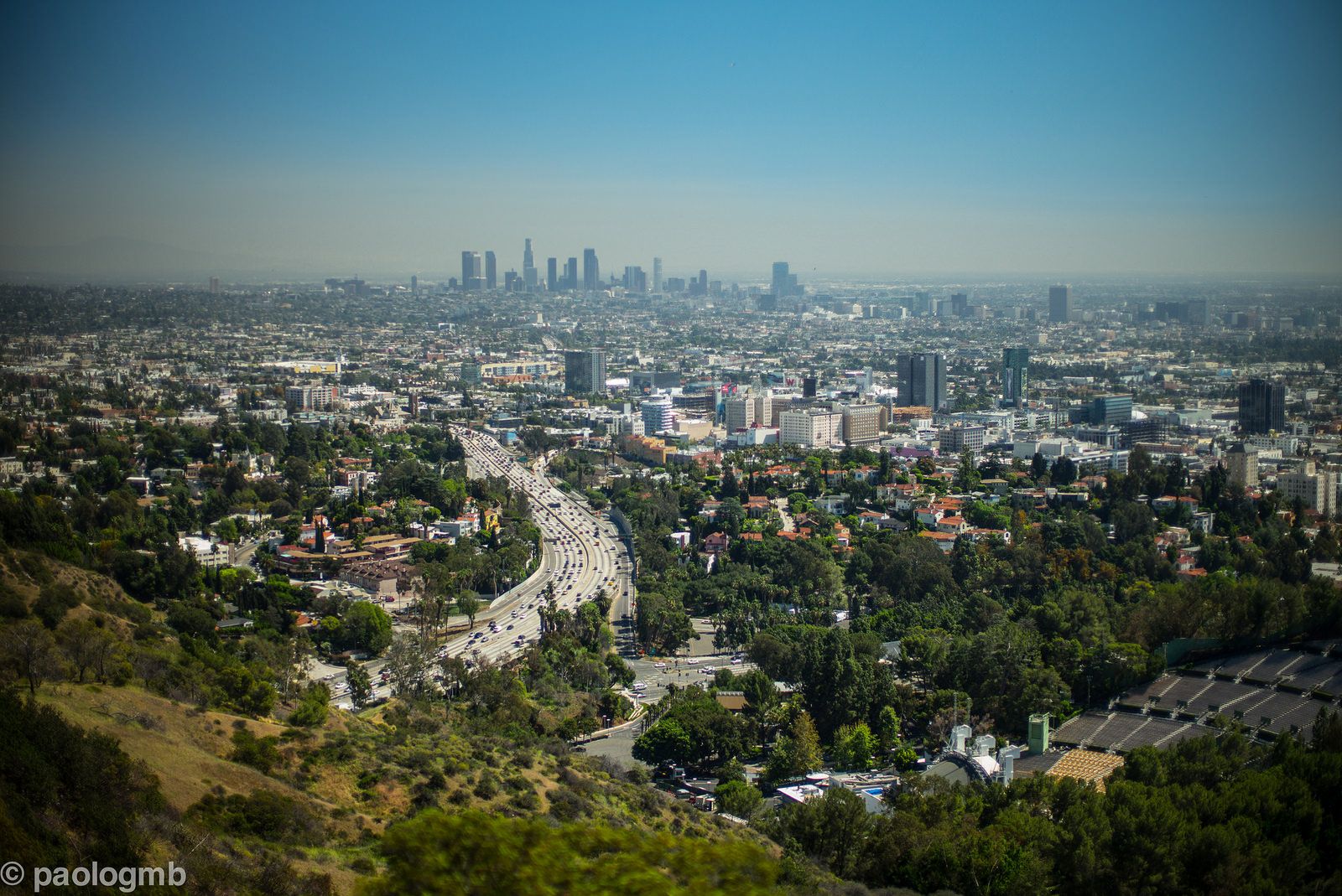 South la. Лос-Анджелес. Фото города Мерсин в высоком разрешении. Los Angeles City Bus.